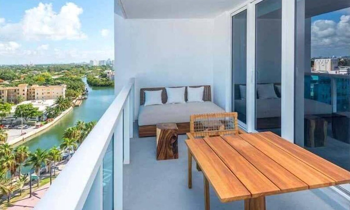 South Beach Apartment | 1 Hotel South Beach,1BR/1.5BA, Beachfront Access, Balcony
