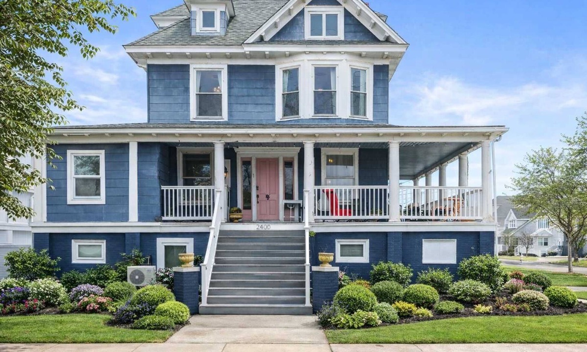 Cape May - Wildwood House | 10BR North WW Beach Home - Sleeps 22!