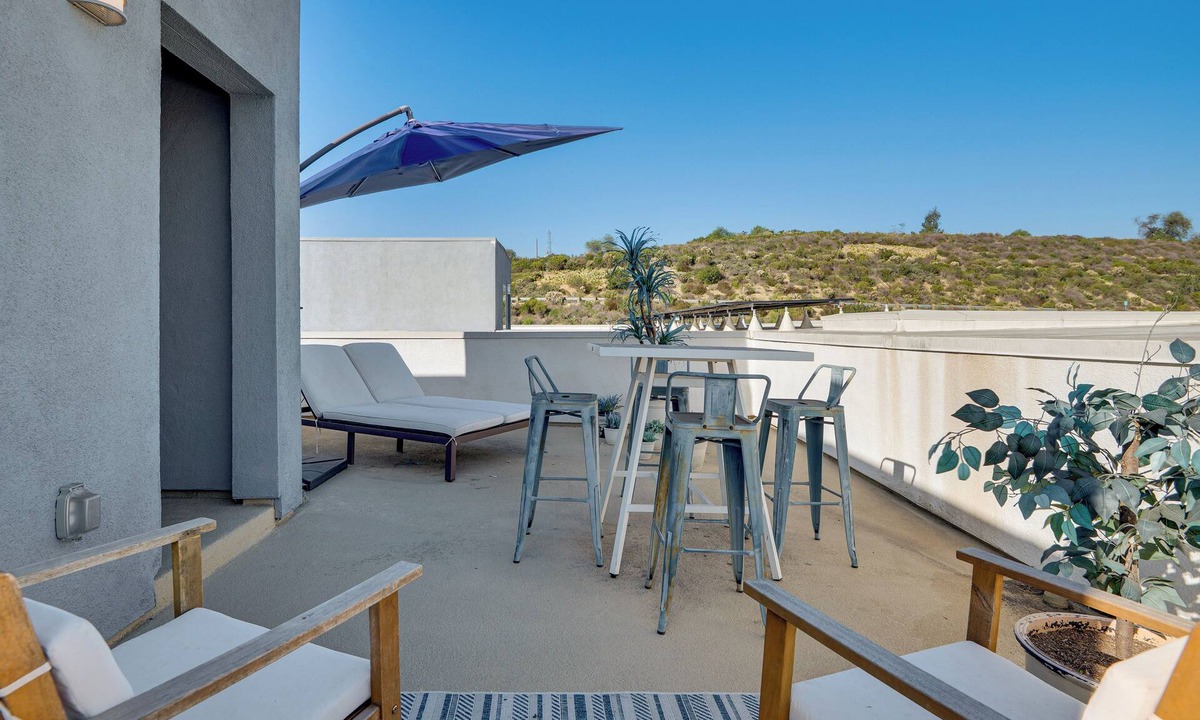 Montebello House | 12 Mi to DTLA! Multi-Level Charmer w/Pool Access
