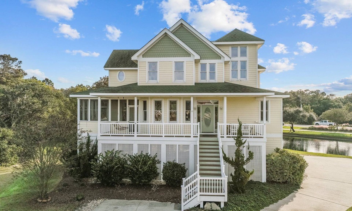Buck Island House | 1603 - Bare Feet Retreat - Pet-Friendly Corolla Retreat Near the Beach