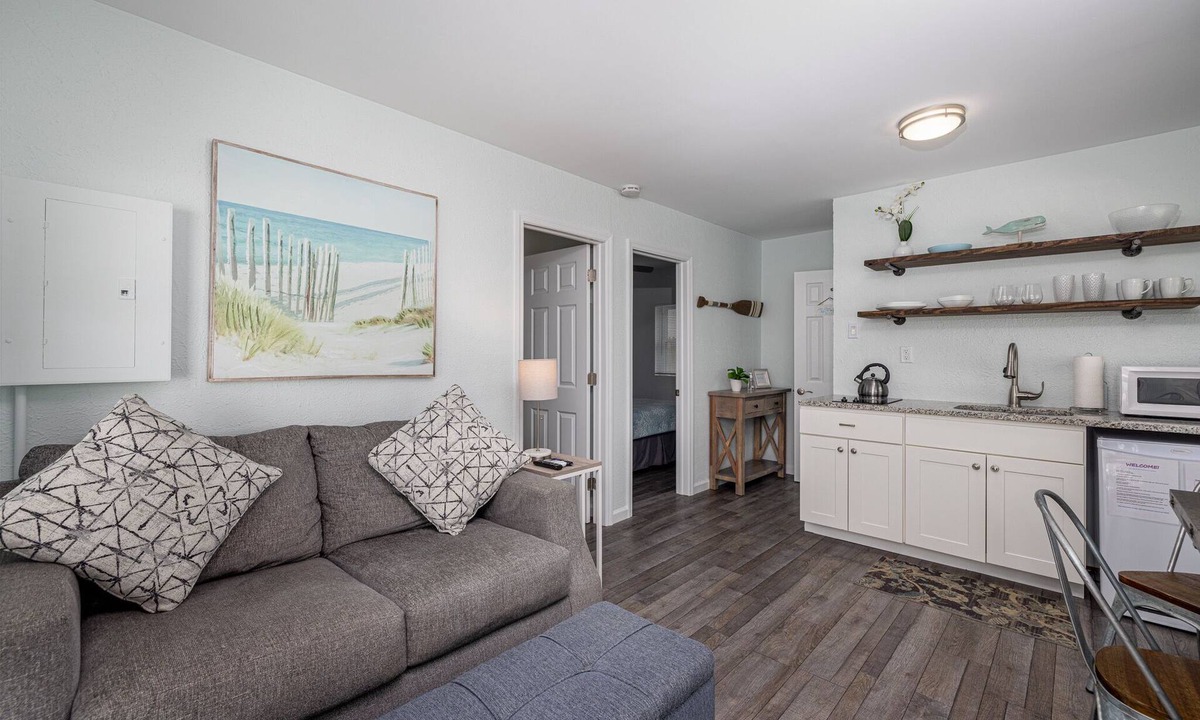 North Wildwood Cottage | 18th Street Cottage #2