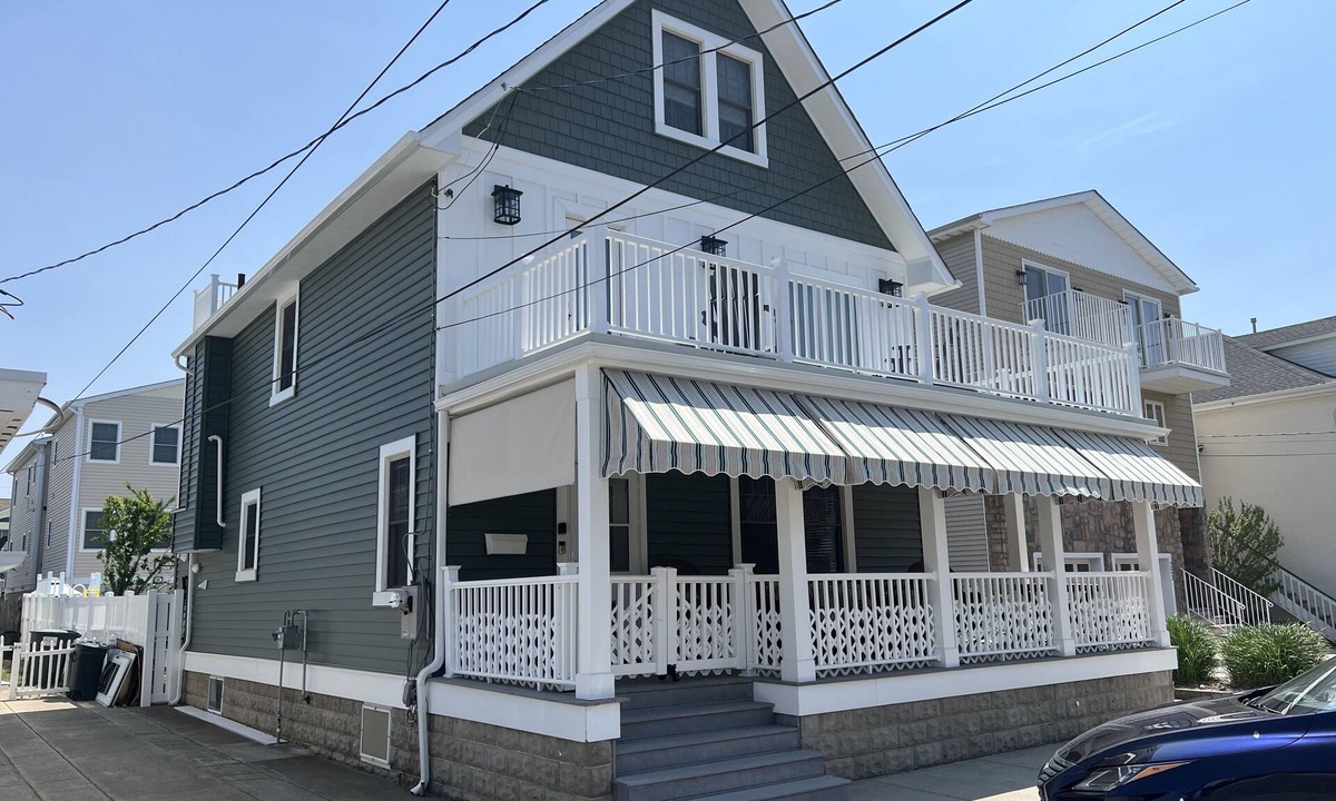 Wildwood House | 1913 Classic Victorian Home with manny outdoor spaces.