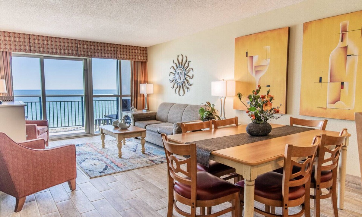Downtown Myrtle Beach Condo | 2 Bedroom 2 Bath Direct Oceanfront on the Boardwalk