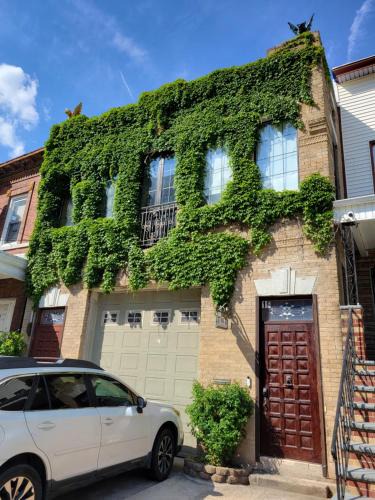 Hackensack River Waterfront Apartment | 2 bedroom Loft in Old Fire house 35 min from manhattan