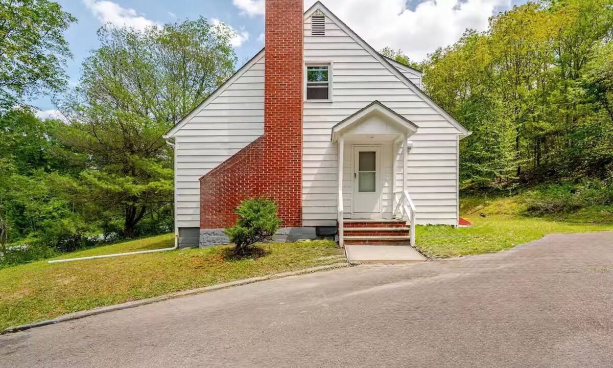 Rhinebeck House | 2-bedroom Rhinebeck Retreat