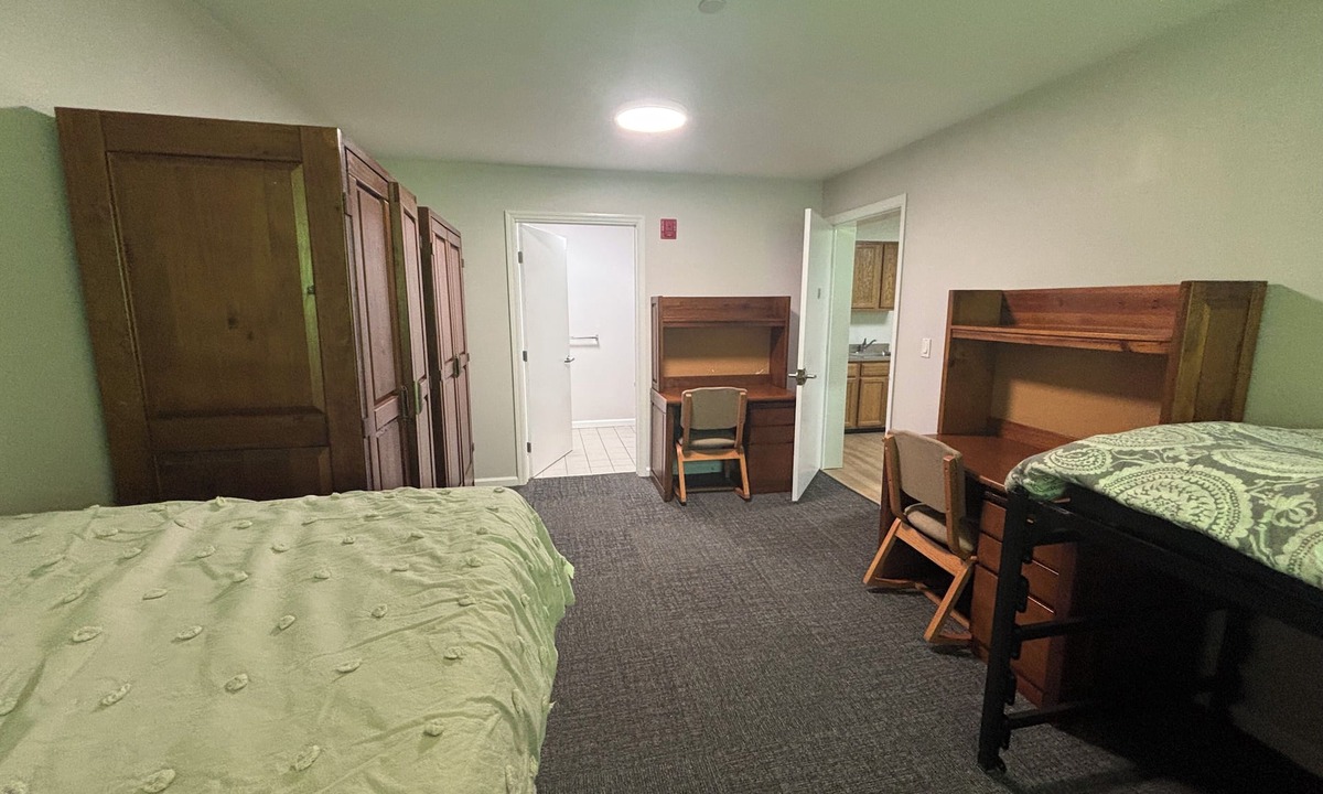 Caldwell Apartment | 2-bedroom suite with AC in Caldwell