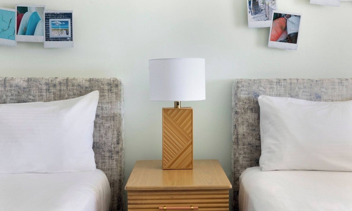 Bass River Hotel | 2 King & Queen, Riviera Beach Resort, On-site Dining, Oceanfront Resort