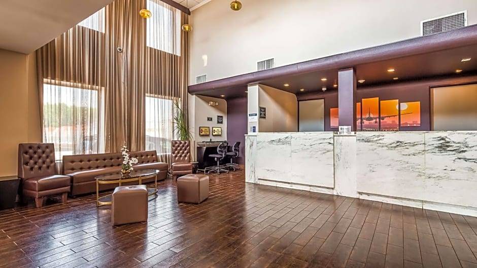 Newark Hotel | 2-Star Hotel ∙ Best Western Plus Newark Airport West
