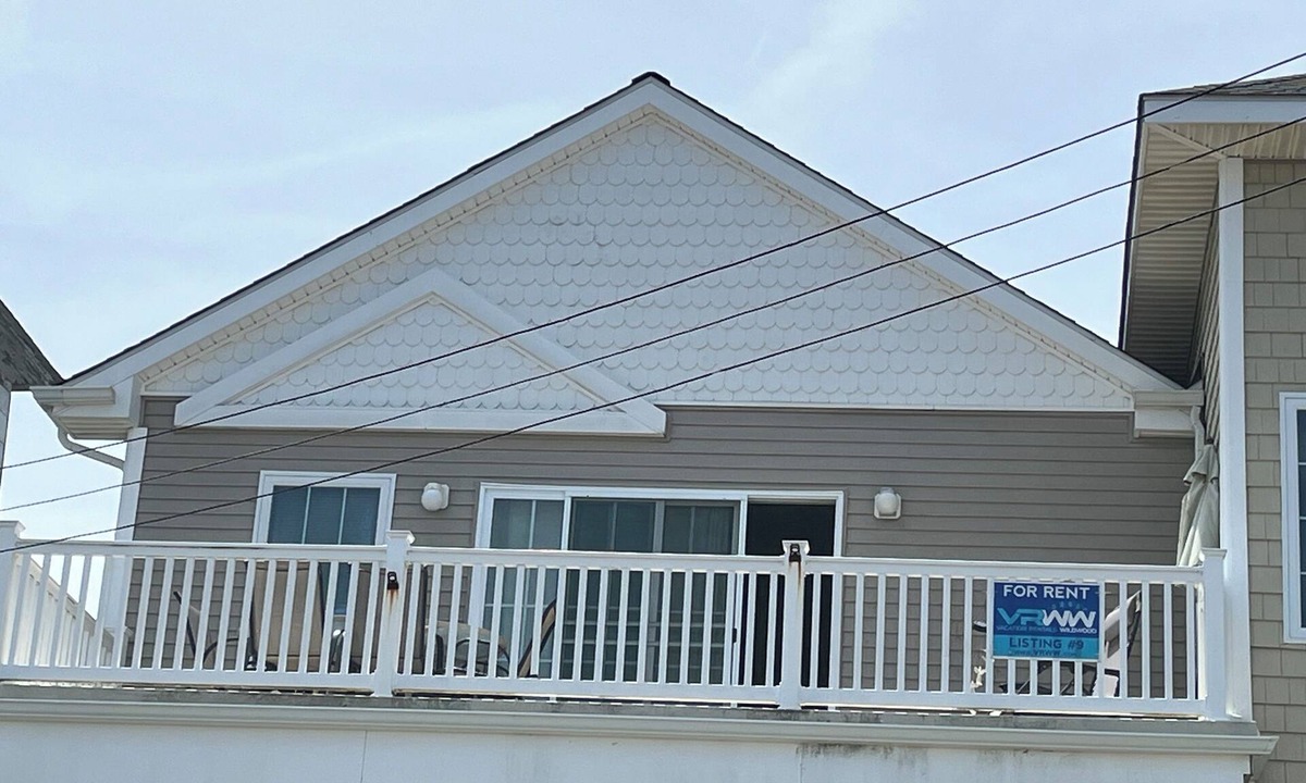 Wildwood Condo | 220 E Poplar Now Booking Senior Weeks at New Rates