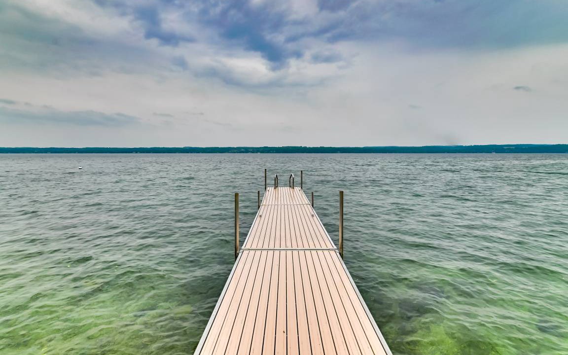 Canandaigua House | 264 m² House ∙ 6 bedrooms ∙ 12 guests