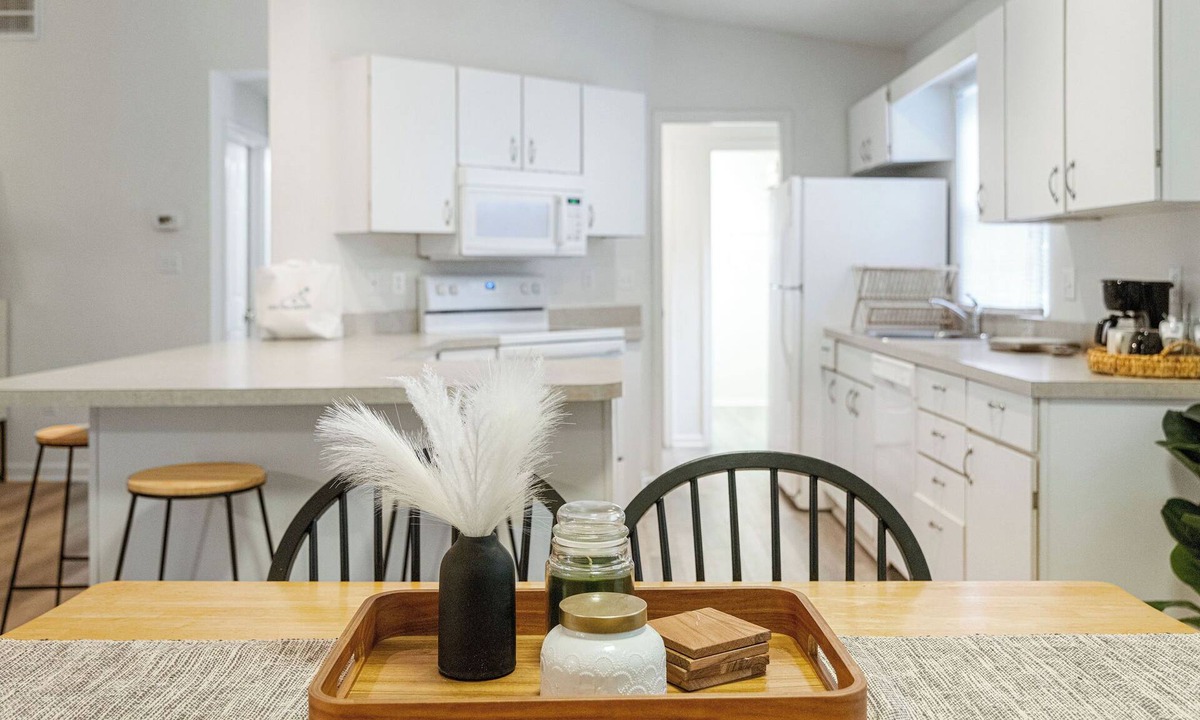 West Ocean City House | 2BR 2BA Townhome w/screened porch in West OC