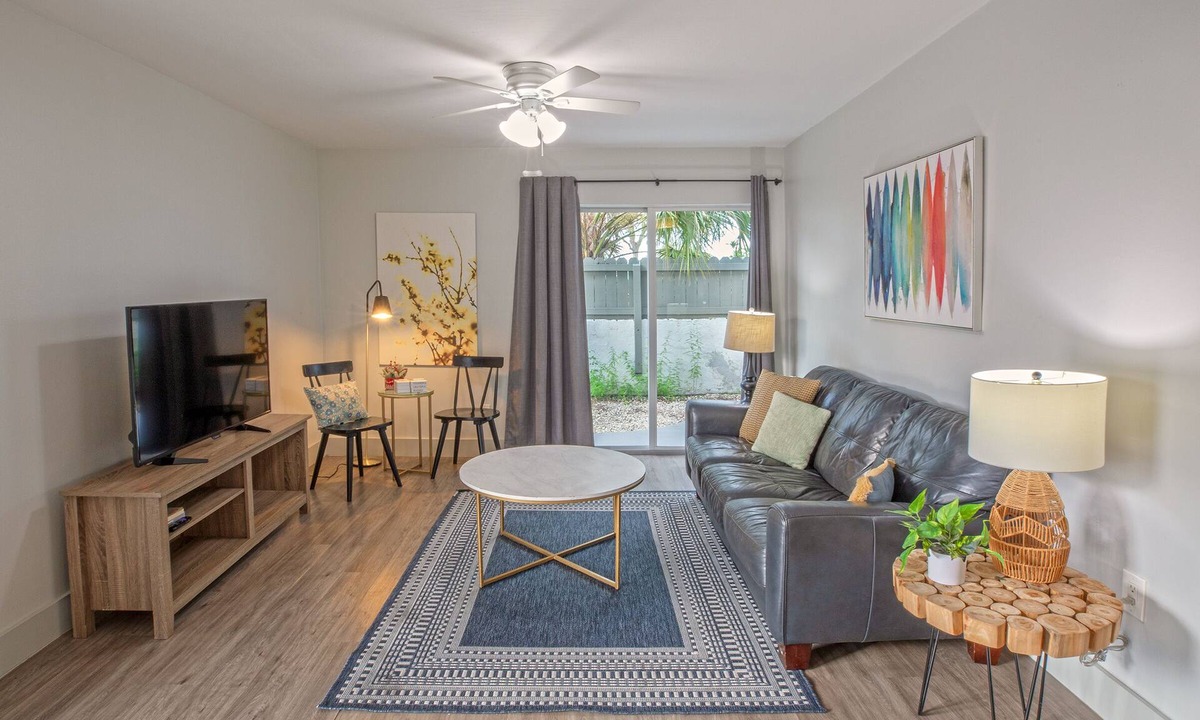 Palmetto Bay Apartment | 2BR 4 Beds by Miami SoFi Vacation Rentals Tucked in a quiet Palmetto Bay neighborhood, this property offers stylish 2BR/1BA stays with thoughtful design, outdoor spaces, and easy access to parks, dining, and Miami hotspots.