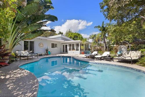 Wilton Manors House | 3-Bedroom Villa with Heated Pool near Wilton Drive & Fort Lauderdale Beach