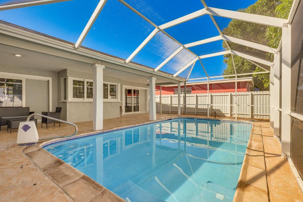 Miramar House | 3 Mi to Hard Rock Stadium: Private Pool Home!