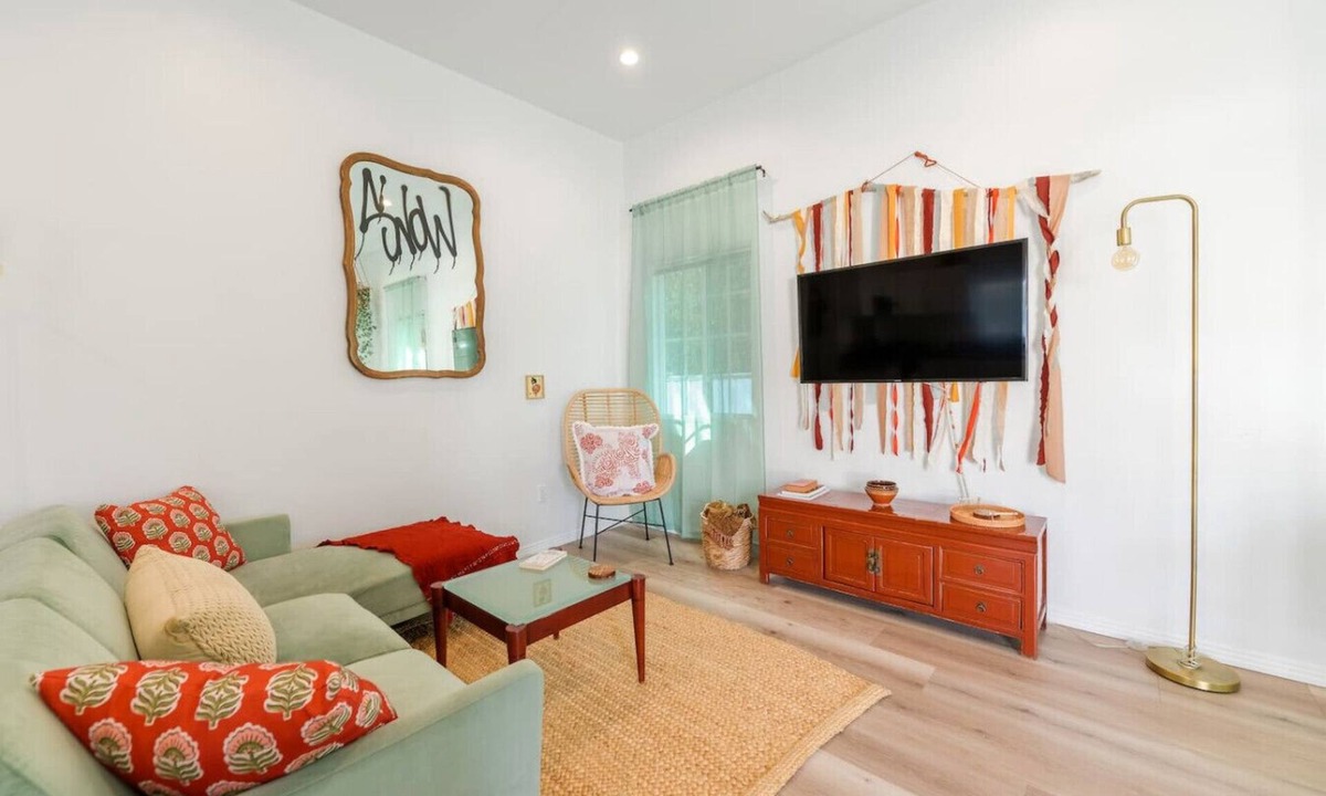 Atwater Village House | 3BR Bungalow | Private Yard, AC & Parking Near Echo Park