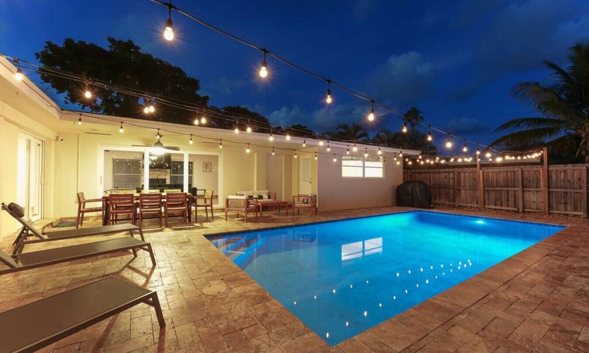 Boynton Beach House | 3BR HEATED POOL CLOSE TO BEACH