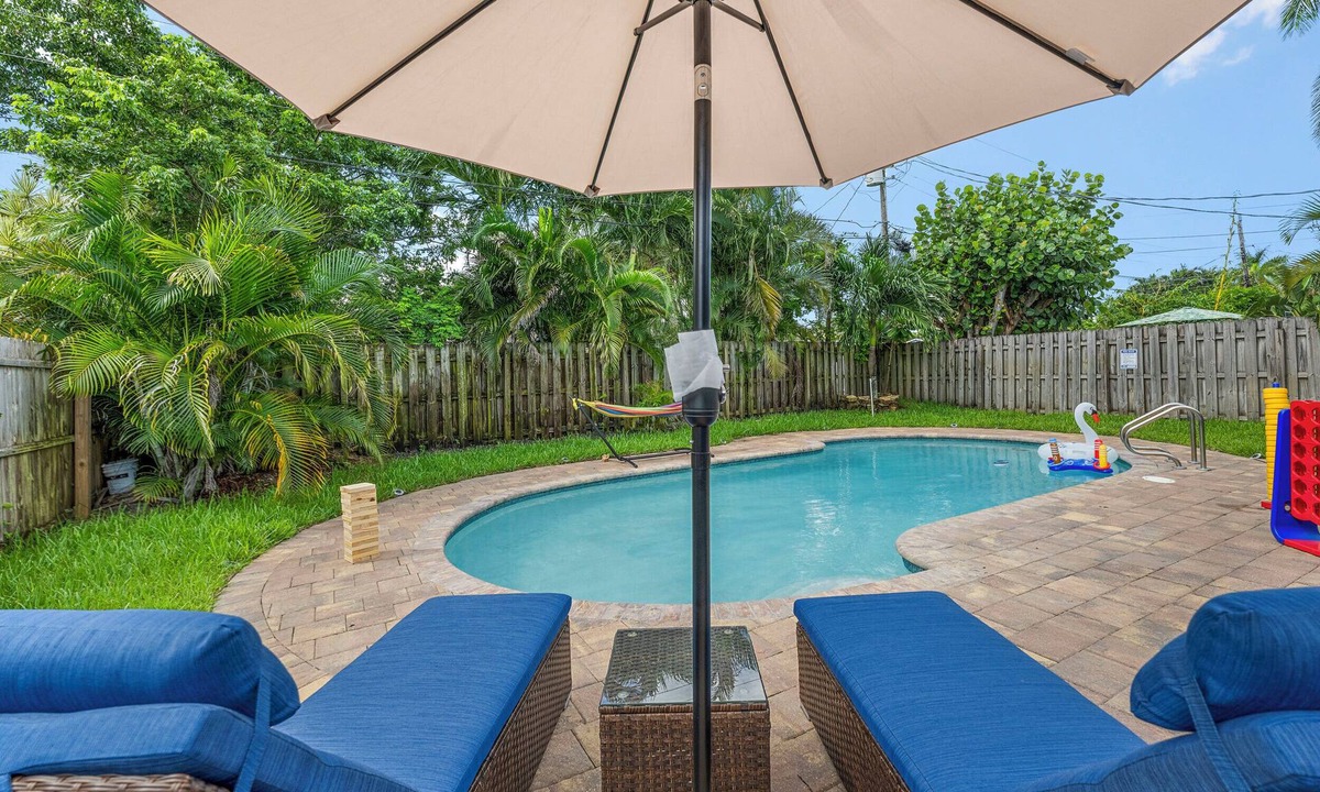 North Andrews Gardens House | 3BR Mini Oasis w/Pool, Game Lounge & Near Beaches