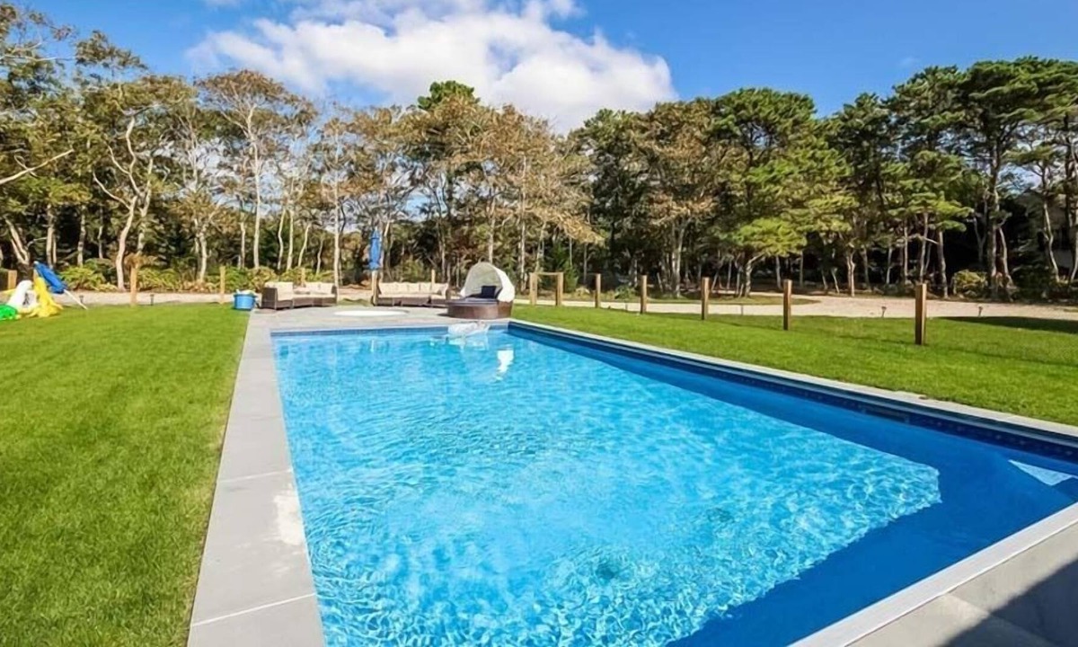 Wianno House | 4 acre waterfront property with heated pool and hot tub. Sleeps 20.