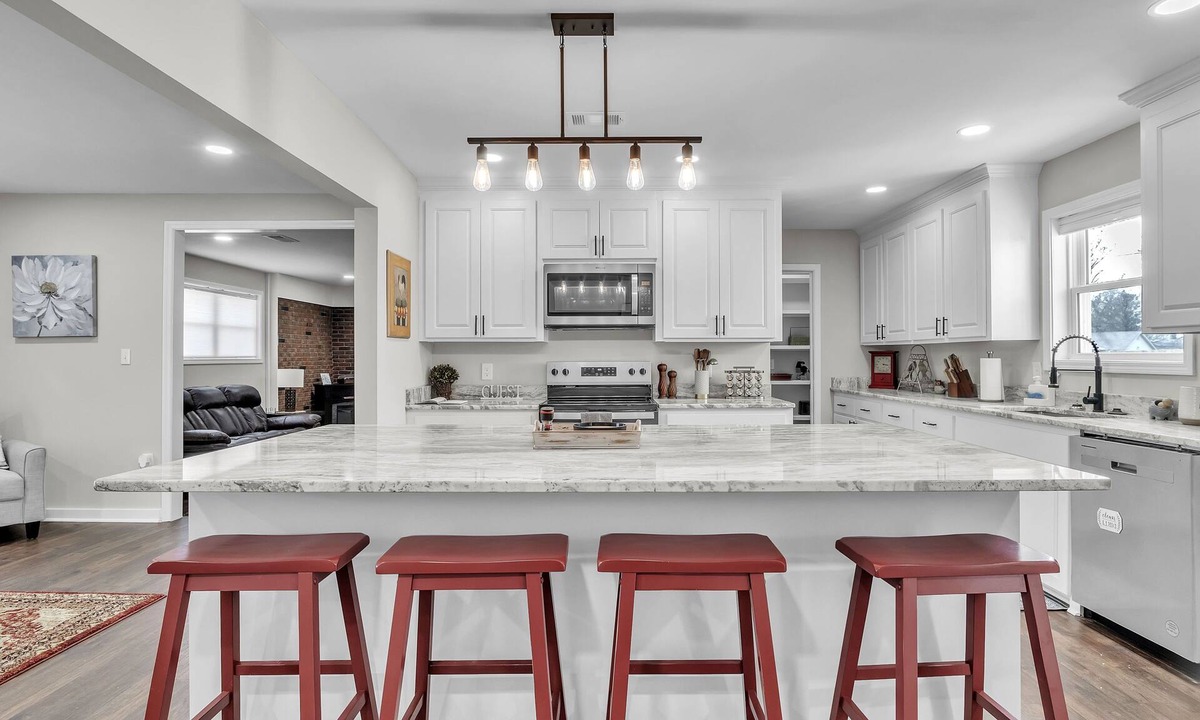 Columbus House | 4-bed/2-bath Spacious House in Charming Columbus, Game Day Home, Fenced Backyard