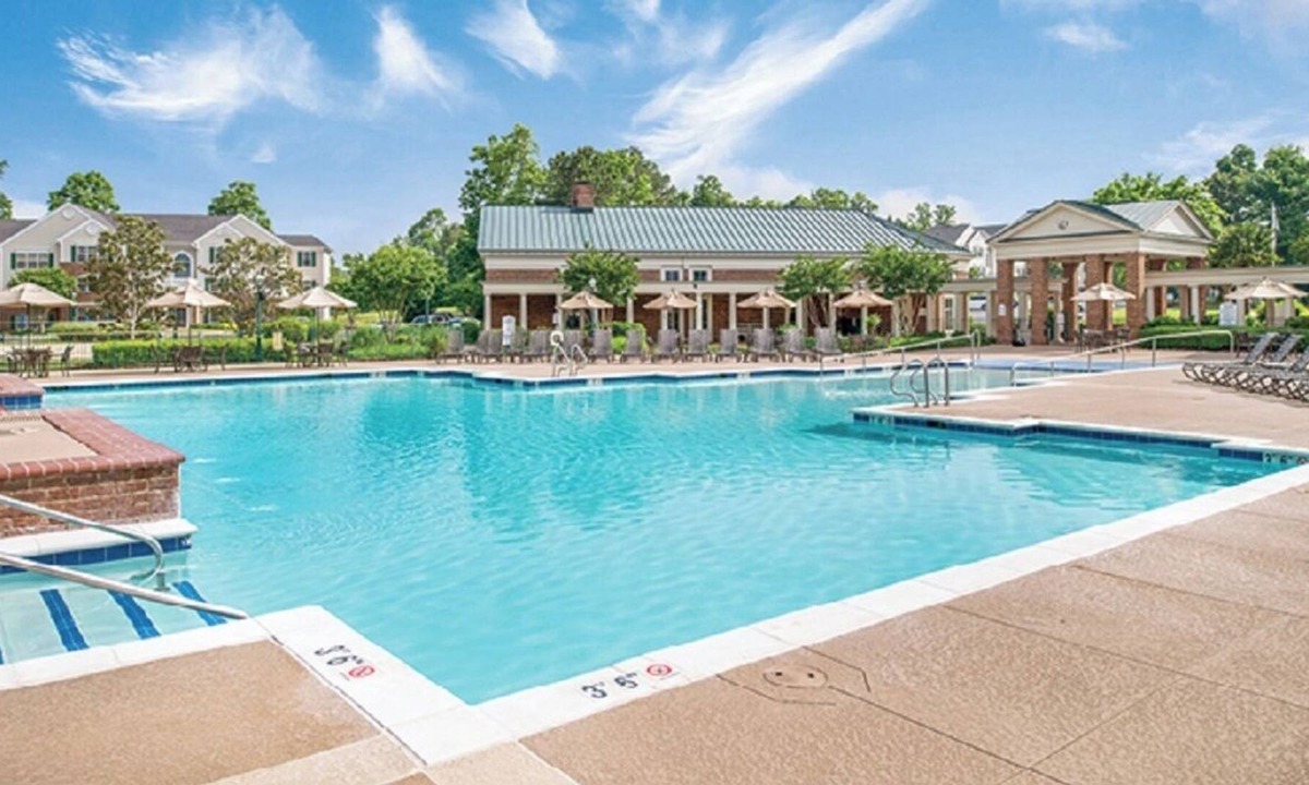 Berkeley Resort | 4 Bedroom Vacation Condo-Indoor Pool-In Room Fireplace-Sleeps 12!