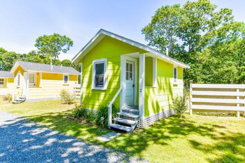 North Eastham House | 4 Min Drive to Bayside Beaches