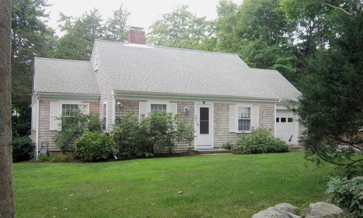 West Brewster House | 4BR Cape Style Near Saints Landing and Paines Creek (2086)