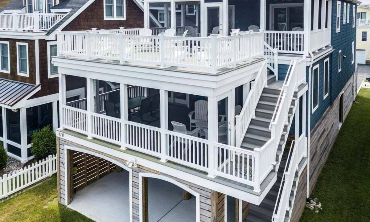Bethany Beach House | 5 Bedroom oceanside house with a beach view from the decks!