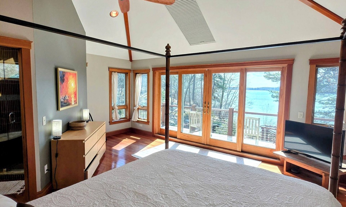 Brewster House | 5Br Waterfront 2Unit Compound in Brewster Pet Friendly Game Room Upper Mill Pond