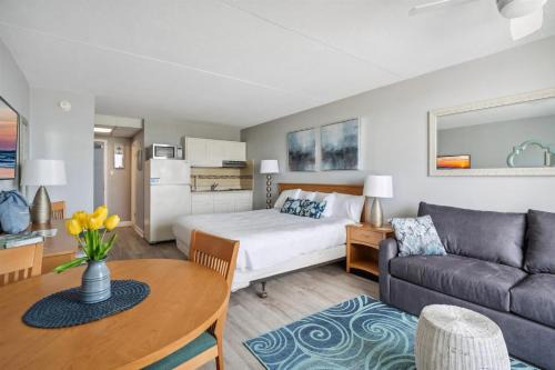 Wildwood Crest Apartment | 6201 Ocean Ave, Unit 212 - The Nassau Inn