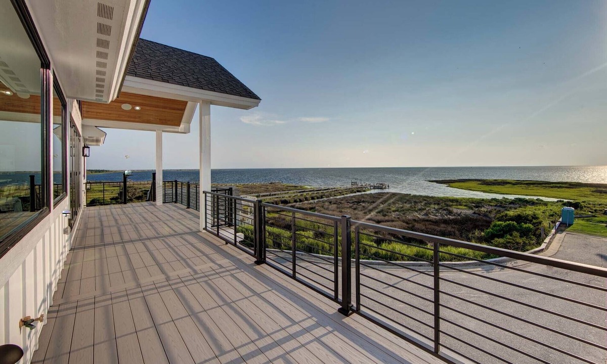 Salvo House | 6BR - 6.5 Bath - Sleeps 14-Amazing Sunsets, Creating Lifelong Memories Together