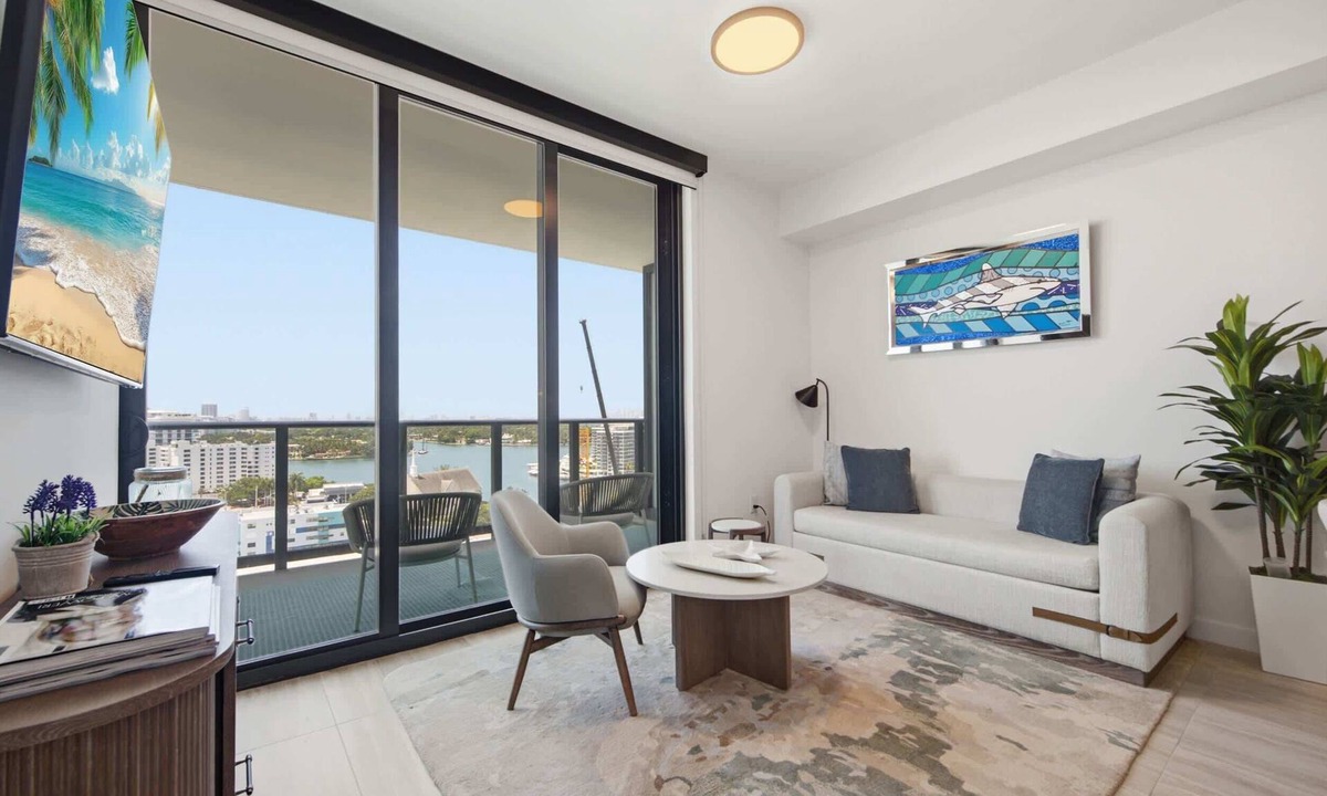 North Beach Condo | 72 Park Luxury Condo with Resort Amenities
