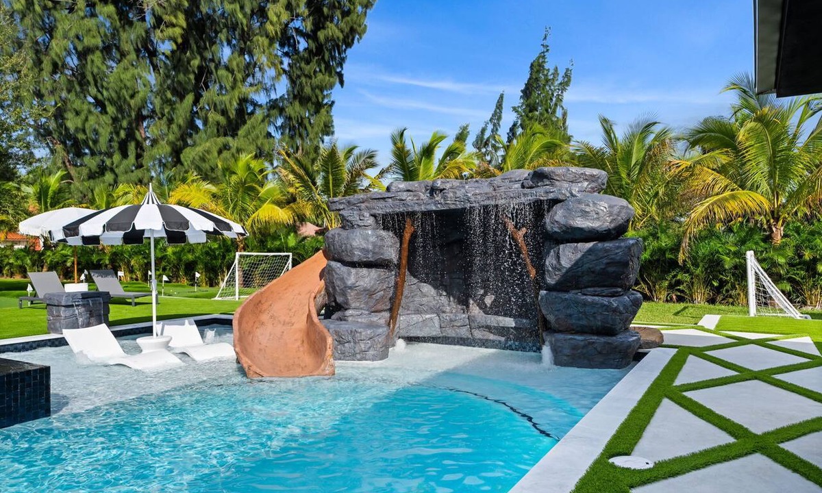 Golden Glades House | 7BR Private Estate w/Pool, Spa, Waterslide & Go-Karts