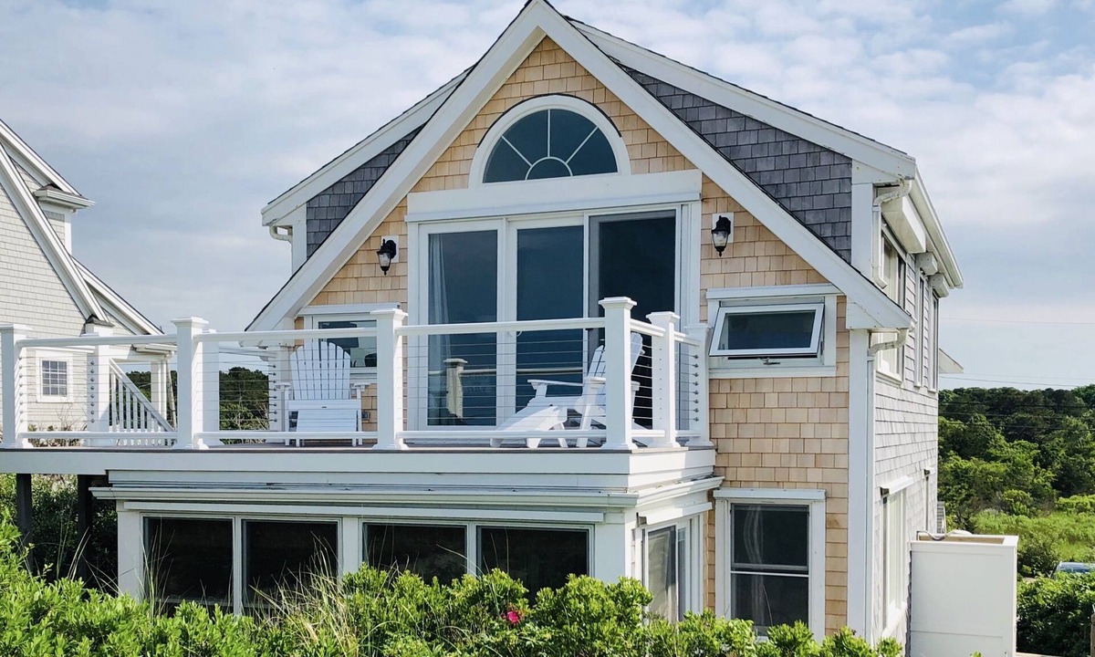 East Sandwich House | 89-2 Salt Marsh Rd -Oceanfront Cottage w/180° Cape Cod Bay Views & Balcony!