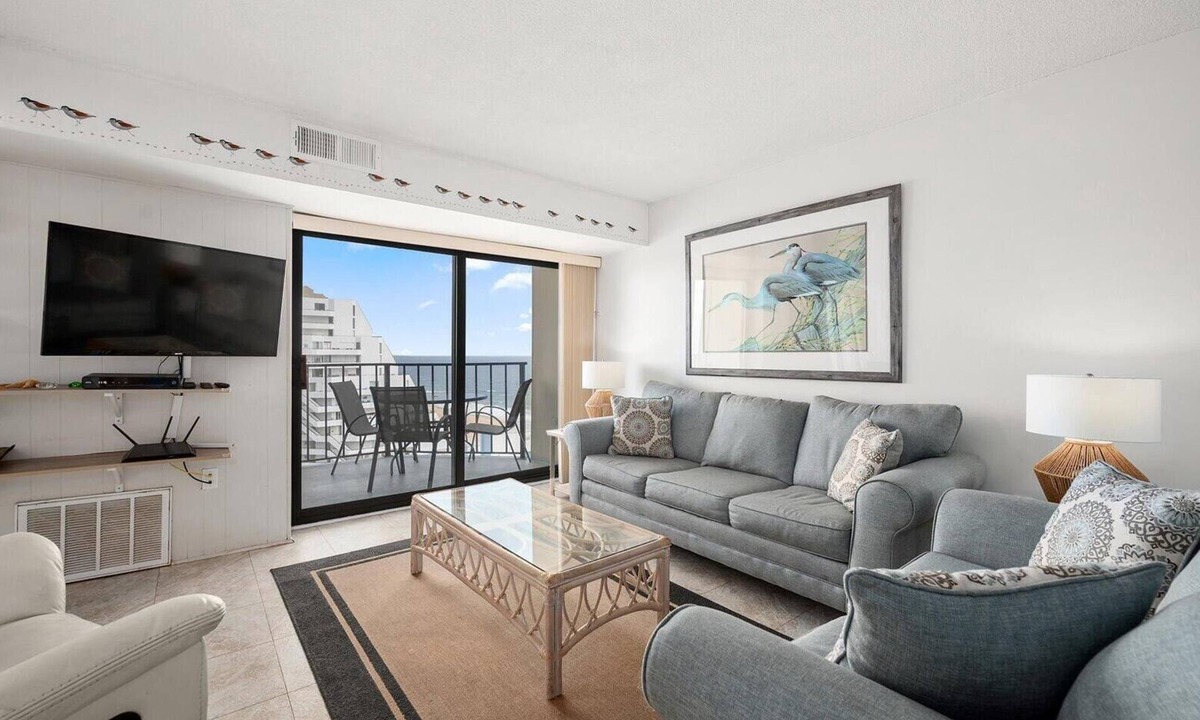 Little Salisbury Condo | 9400 Building - 2 Bedroom Condo with Gorgeous Side Ocean View