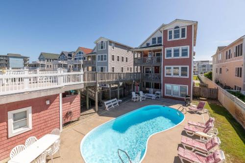 Kill Devil Hills House | A Big Catch - KDH MP 8.5, Oceanfront, Elevator, Pool, Hot Tub, Spacious 10 Bedrooms, Pets OK