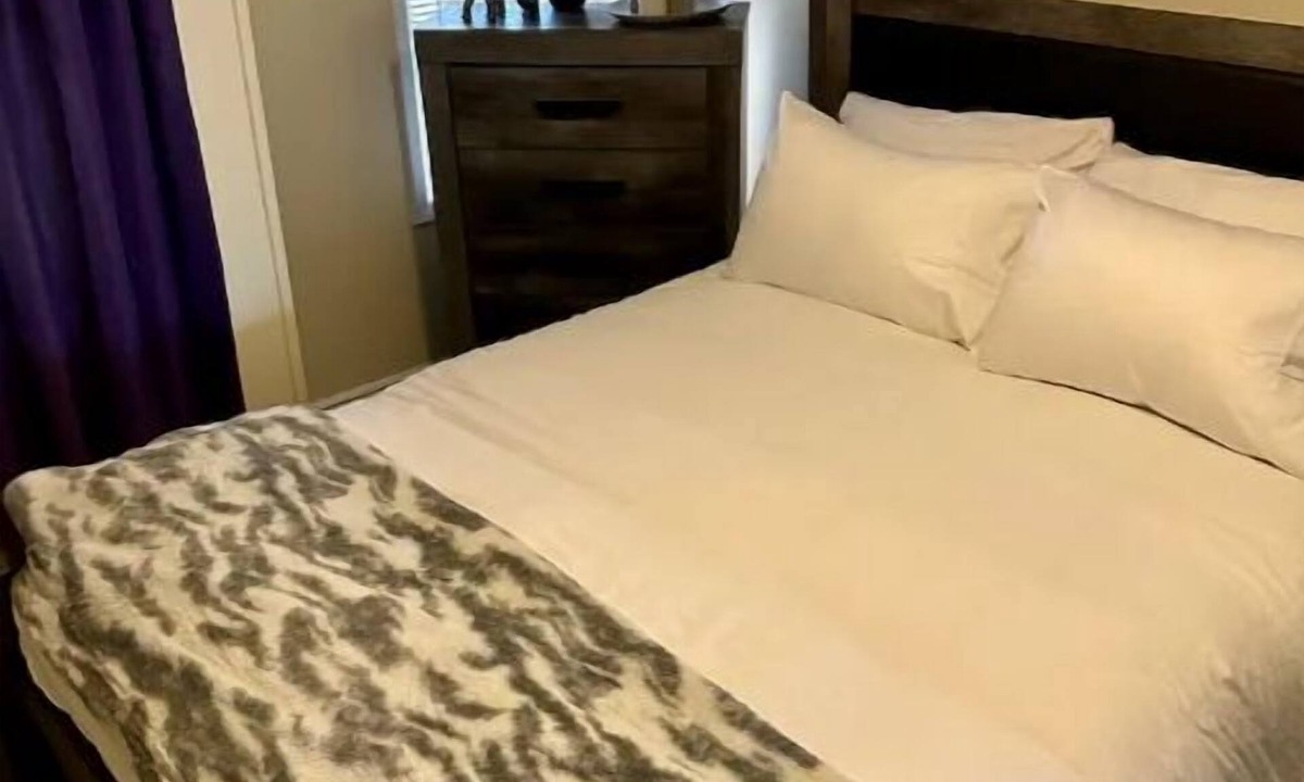 Downtown Rochester Apartment | A Slice of Serenity