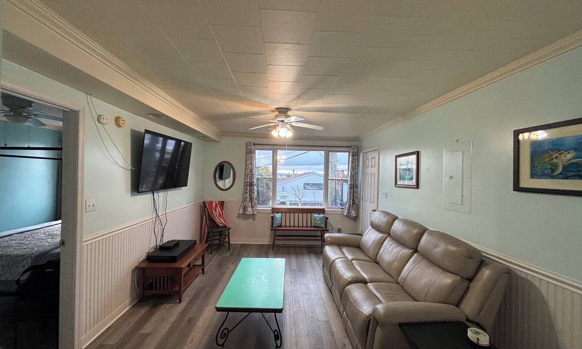Chincoteague Apartment | Adorable 2-bedroom apartment in charming Chincoteague