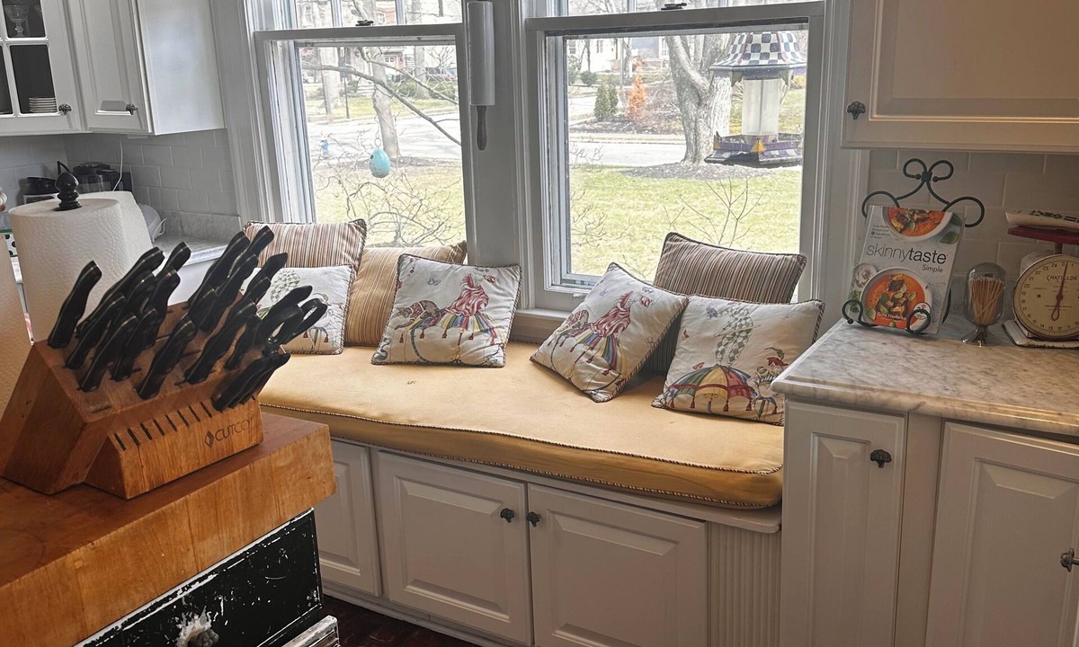 Edgeworth House | Adorable French Country 4-bedroom house in Sewickley.