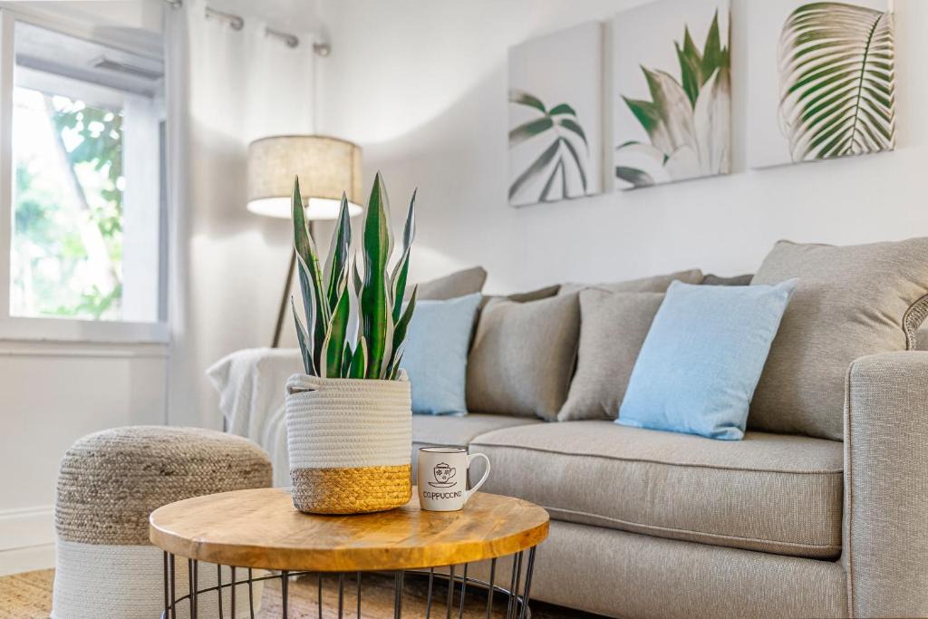 Victoria Park Apartment | Alani Bay Premium Condos