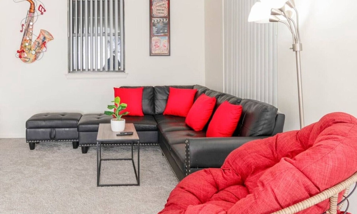Albany Apartment | Albany Condo w/Kitchen, Gym, WiFi & BBQ Area – Near Downtown