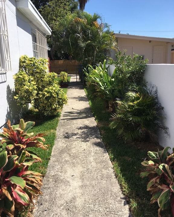 Allapattah House | Amazing Guest house in West Wynwood.