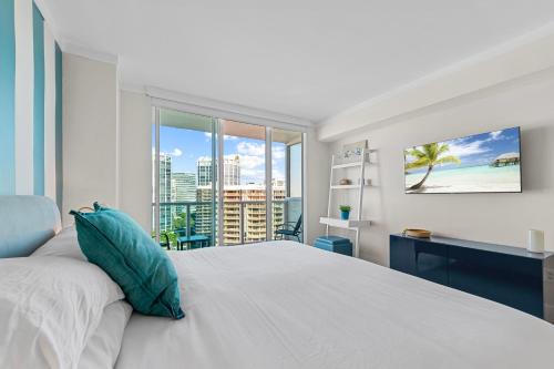 Coconut Grove Apartment | Arya Hotel & Suites