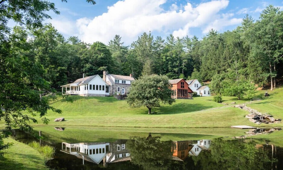 Town of Marbletown House | Ashokan Acres - Main House