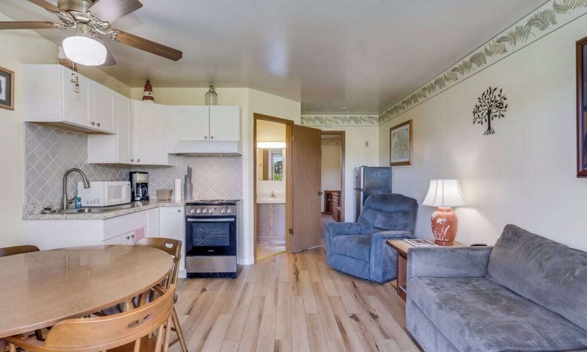 Chincoteague Condo | Assateague Inn 103 by Seaside Vacations & Sales