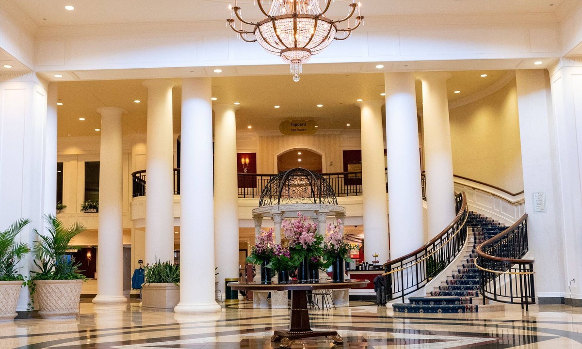 Dover Hotel | Bally's Dover Casino Resort