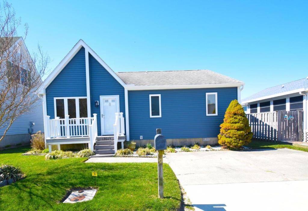 Caine Woods House | Barge Road 13605 home