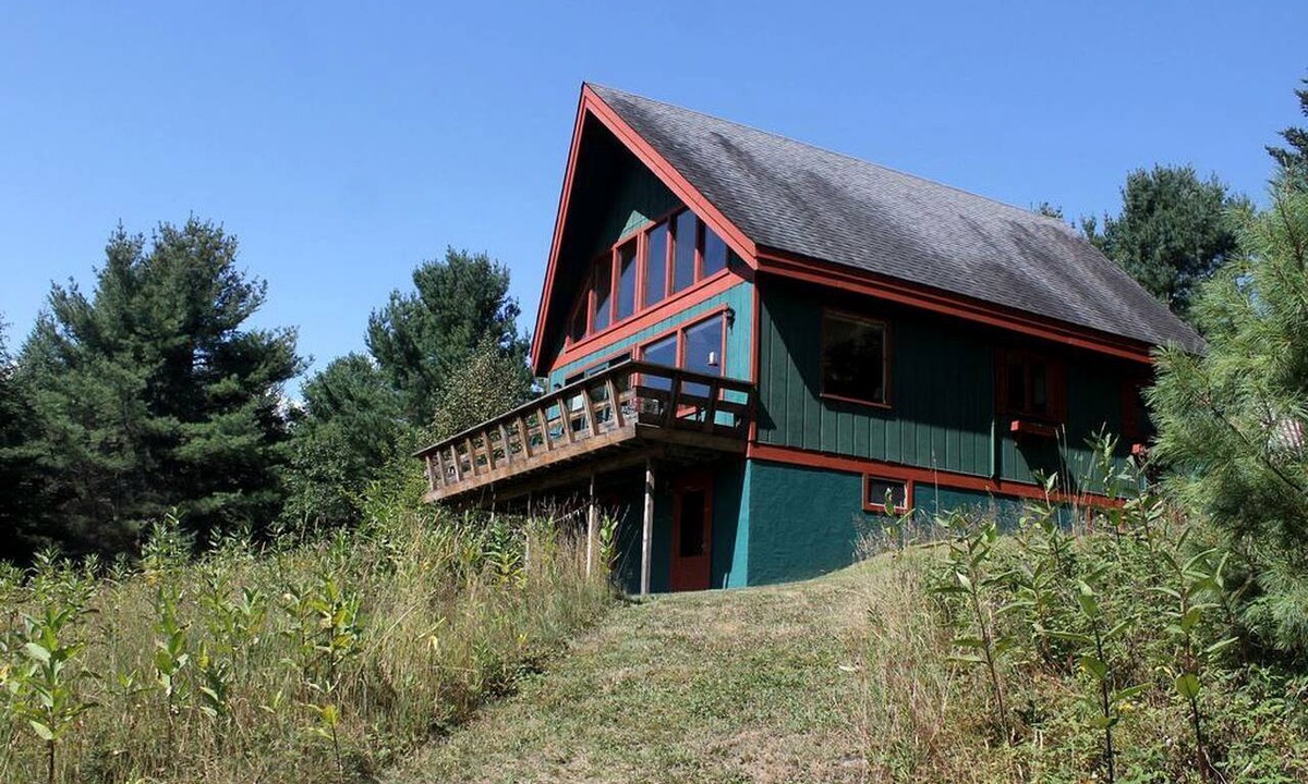 Sabael Cabin | Bavarian-Style Chalet Rental with Adirondack Mountain Views in Indian Lake, New York