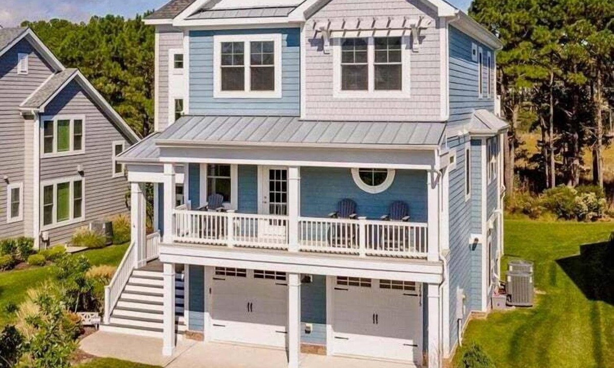 Bayside House | Bayside Resort * New Listing * Breathtaking Luxury