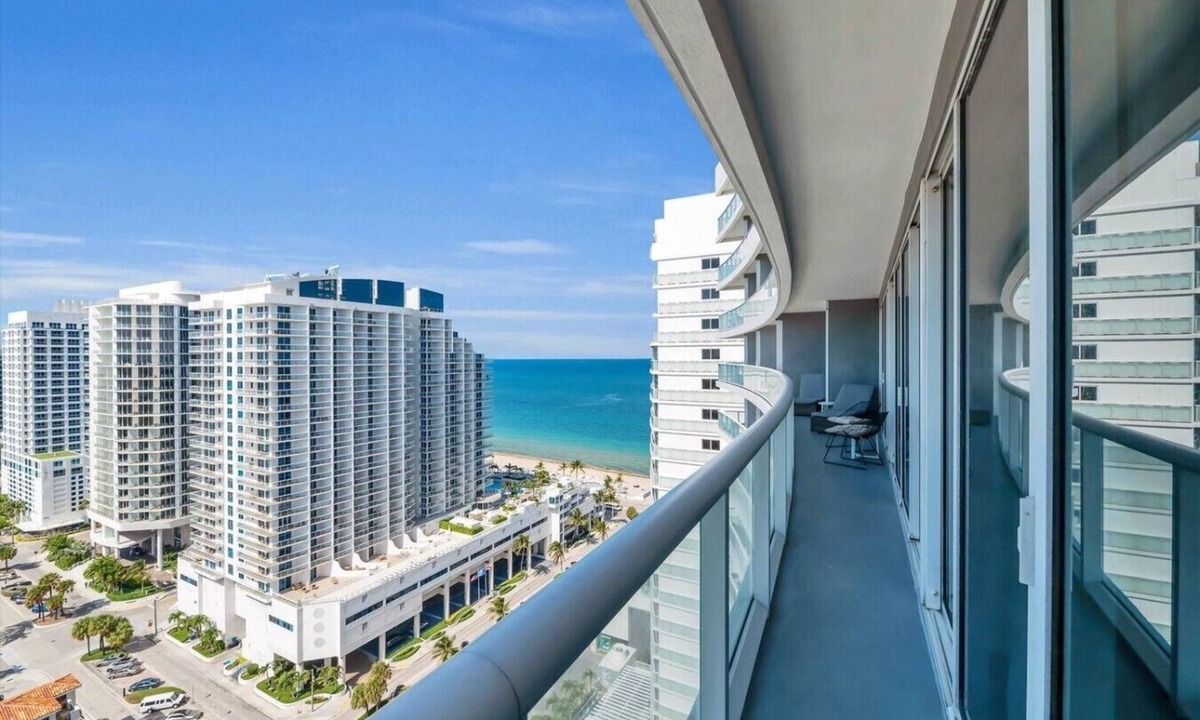 Central Beach Condo | Beach Bliss Condo W Fort Lauderdale | Ocean Views