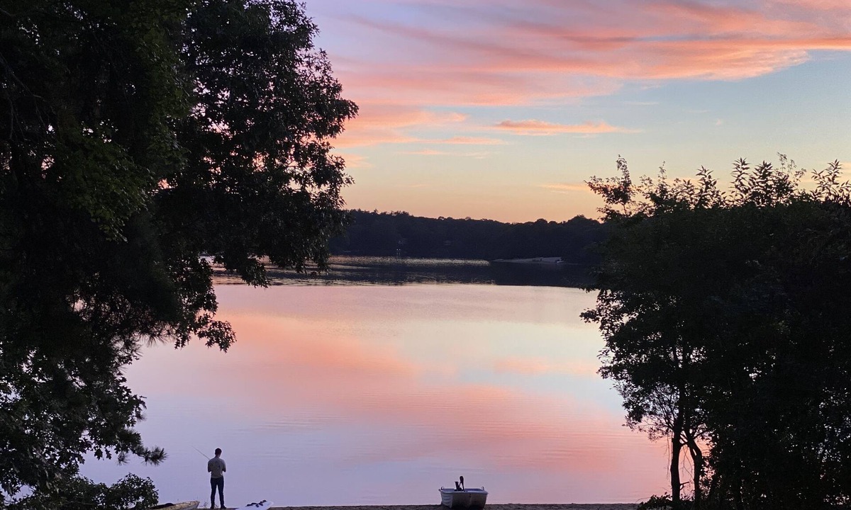East Falmouth House | Beach front! fenced yard, dogs welcome, central air, fire pit, 3 kayaks, hot tub